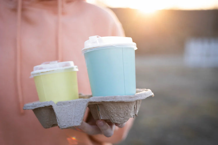 Cups, Lids, Carriers: What Actually Works Together (and What Doesn't)